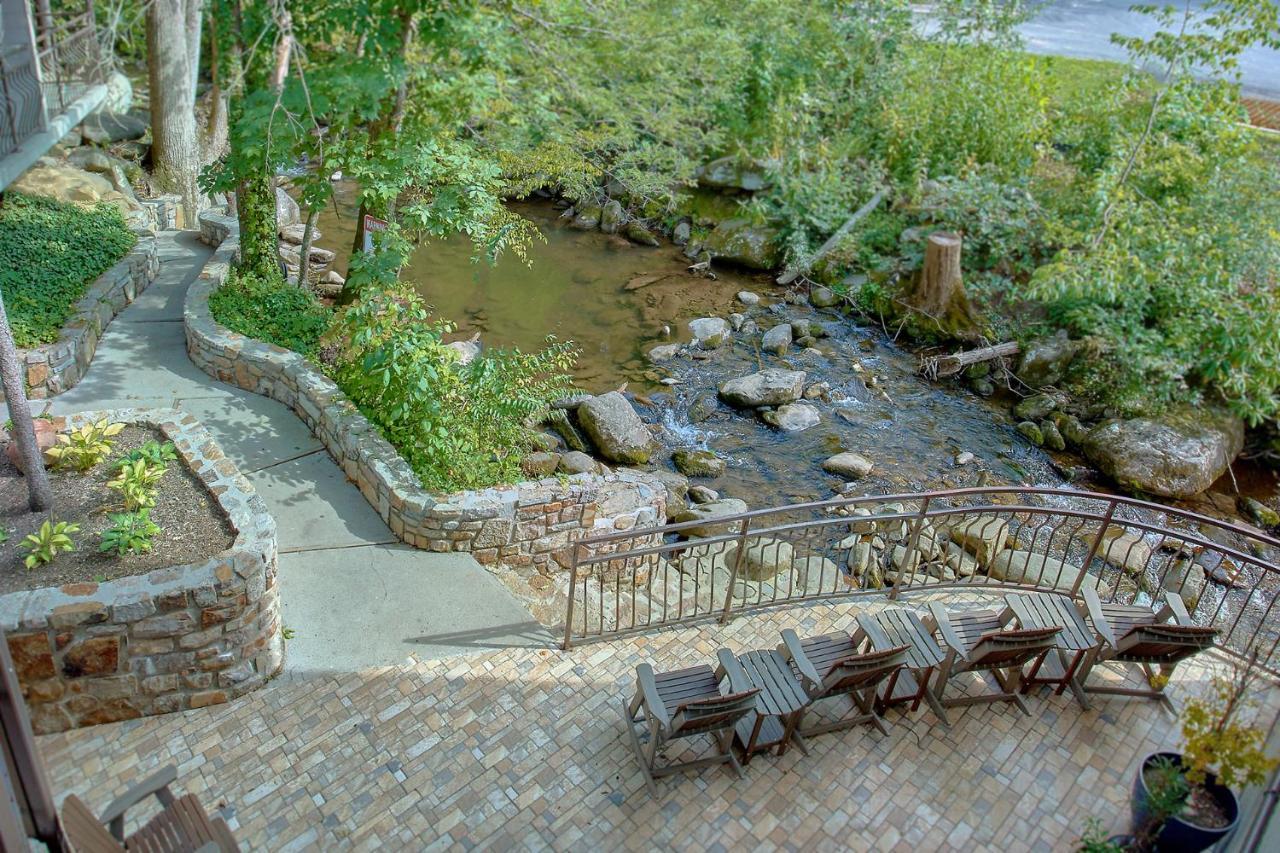 Sidney James Mountain Lodge Gatlinburg Eksteriør billede