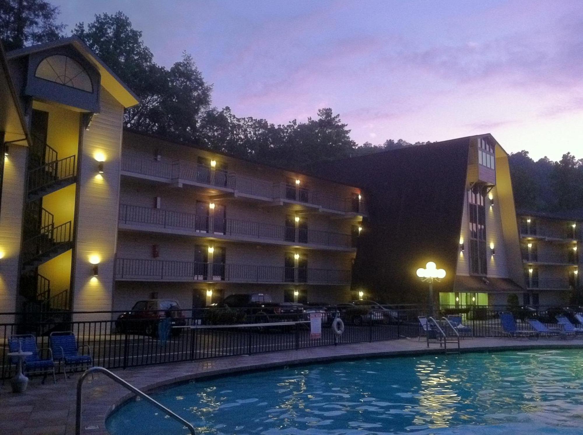 Sidney James Mountain Lodge Gatlinburg Eksteriør billede